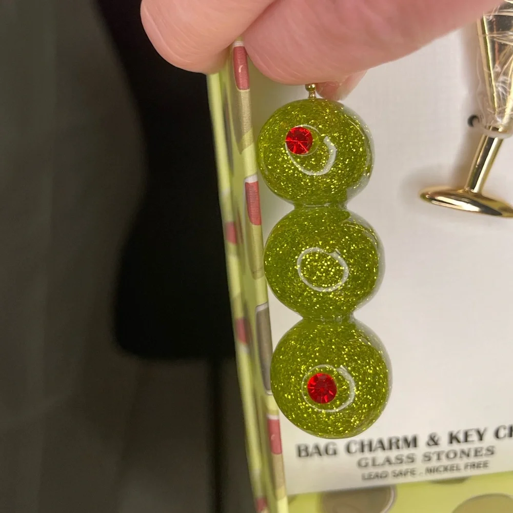 Piper K Gold Martini Keychain with Green Olive Bag Charms - Picture 2 of 8